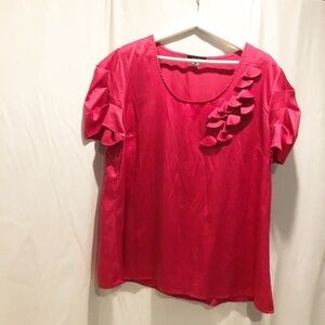 Vanity Ruffle Magenta Top